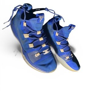 Nike Blue and White Kobe Bryant Athletic Shoes
